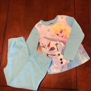 Girls pajamas